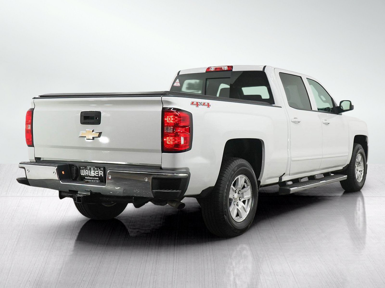 Used 2017 Chevrolet Silverado 1500 LT w/ LT Fleet Plus Package AWD/4WD image 5