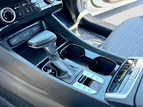Certified 2022 Hyundai Santa Cruz SEL AWD/4WD image 10