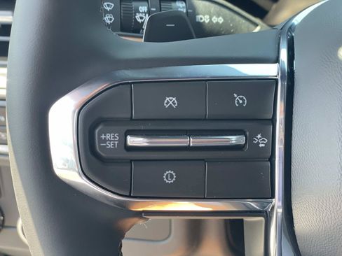 New 2026 GMC Yukon XL Elevation RWD image 8