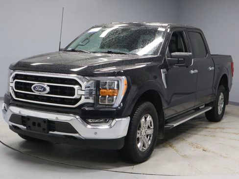 Used 2022 Ford F150 XLT w/ Equipment Group 302A High AWD/4WD image 8