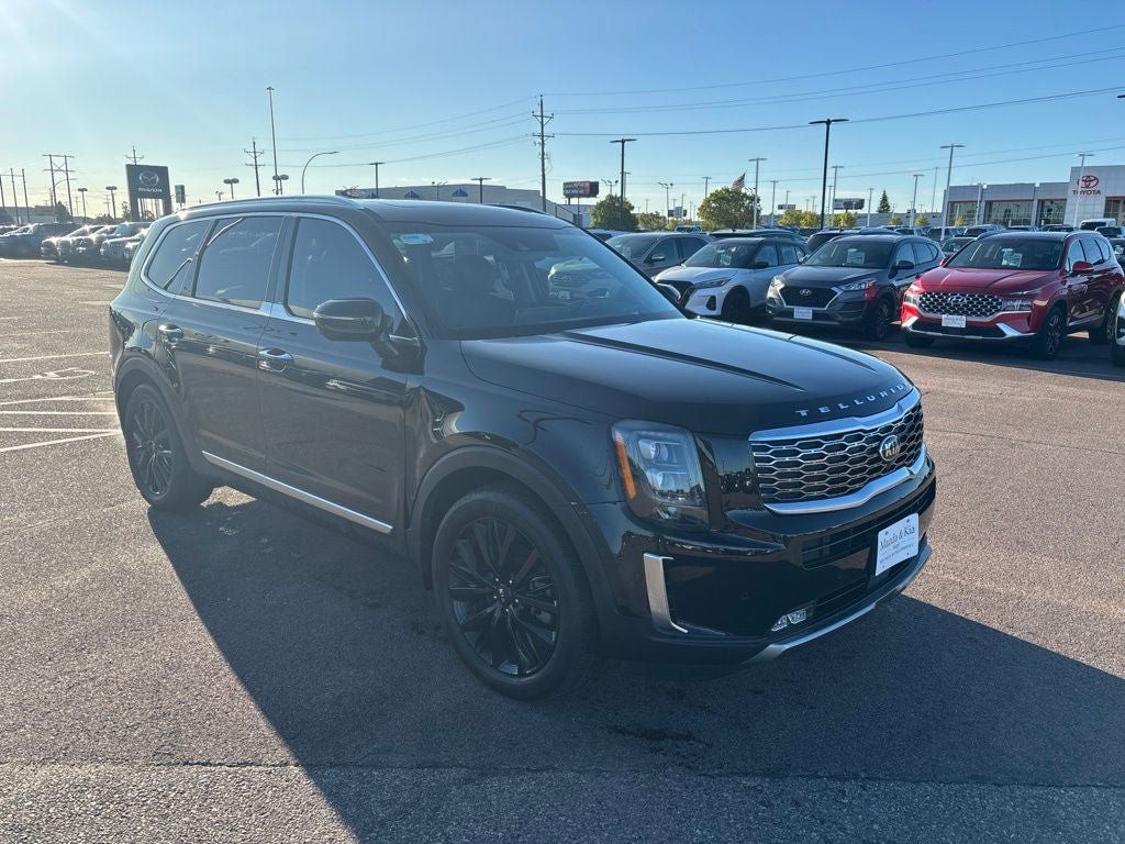 Used 2021 Kia Telluride SX w/ SX Prestige Package AWD/4WD image 3