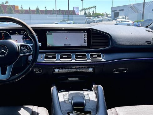 Used 2021 Mercedes-Benz GLE 450 4MATIC image 33