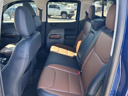 Used 2023 Ford Maverick Lariat FWD image 25