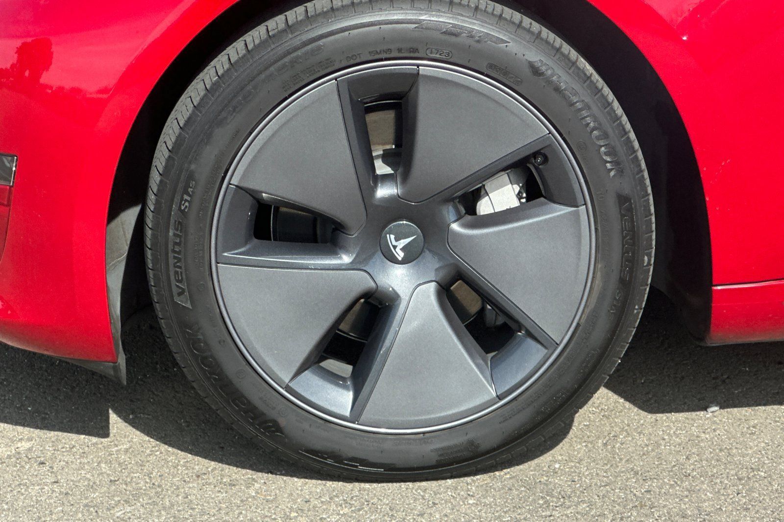 Used 2023 Tesla Model 3 Standard Range RWD image 24