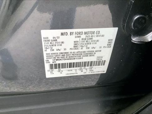 Certified 2022 Ford Explorer XLT w/ Equipment Group 202A image 29