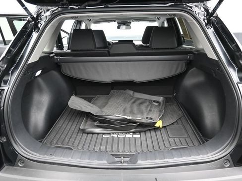 Certified 2024 Toyota Corolla Cross LE w/ Moonroof Package AWD/4WD image 28