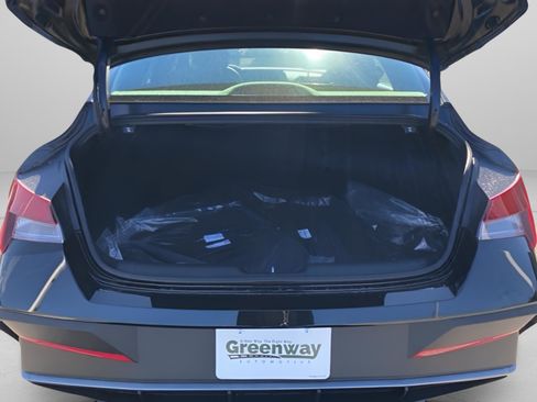 New 2026 Hyundai Elantra Sport image 29