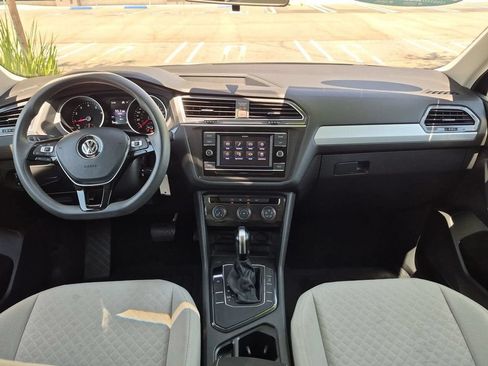Used 2021 Volkswagen Tiguan S FWD image 21