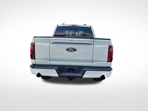 Used 2025 Ford F150 Lariat w/ Equipment Group 501A Mid AWD/4WD image 4