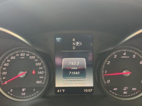 Used 2015 Mercedes-Benz C 300 4MATIC Sedan w/ Premium 1 Package image 12