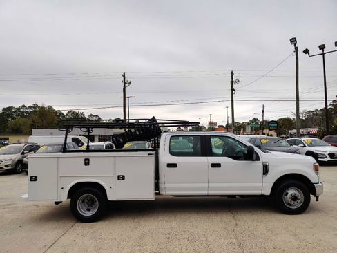 Used 2021 Ford F350 XL w/ Power Equipment Group image 4