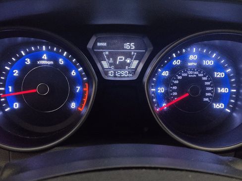 Used 2016 Hyundai Elantra SE w/ Option Group 02 FWD image 23