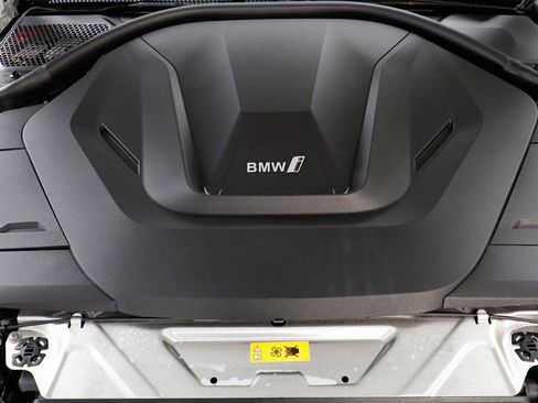 Certified 2025 BMW i4 M50 w/ Premium Package image 23