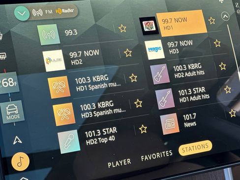 New 2026 Land Rover Range Rover SE image 17