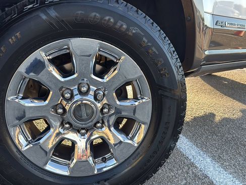 Used 2017 Ford F250 King Ranch w/ King Ranch Ultimate Package AWD/4WD image 26