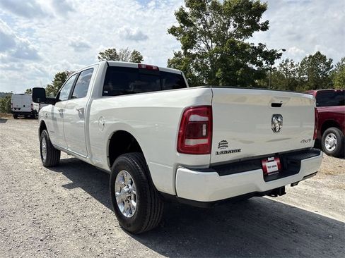 Used 2024 RAM 3500 Laramie image 7
