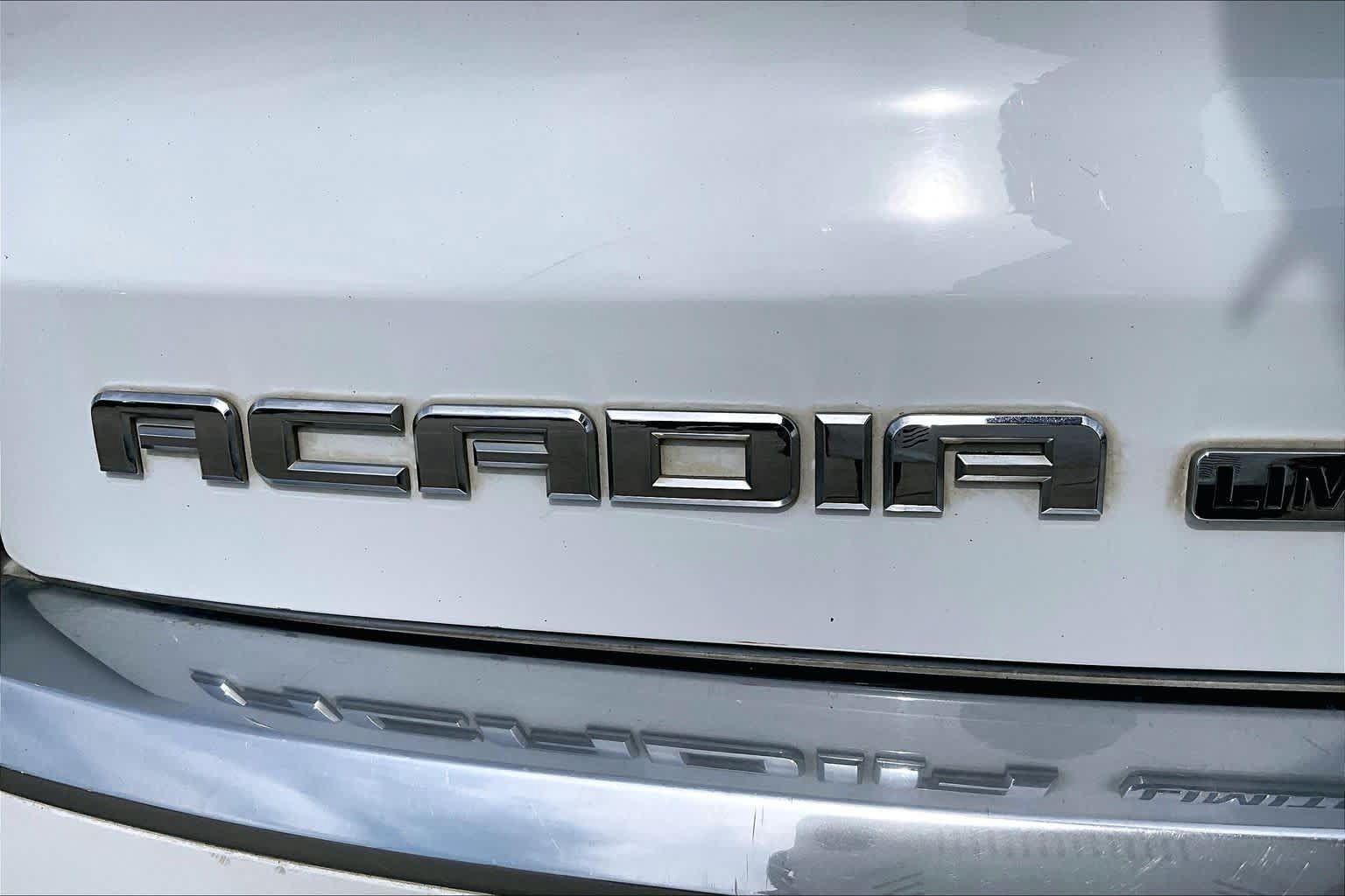 Used 2017 GMC Acadia Limited SLT FWD image 10