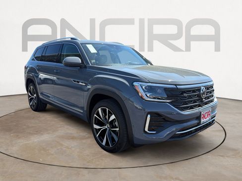 New 2026 Volkswagen Atlas SEL Premium R-Line AWD/4WD image 2