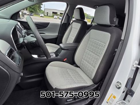 Used 2024 Chevrolet Equinox LS w/ LS Convenience Package FWD image 7