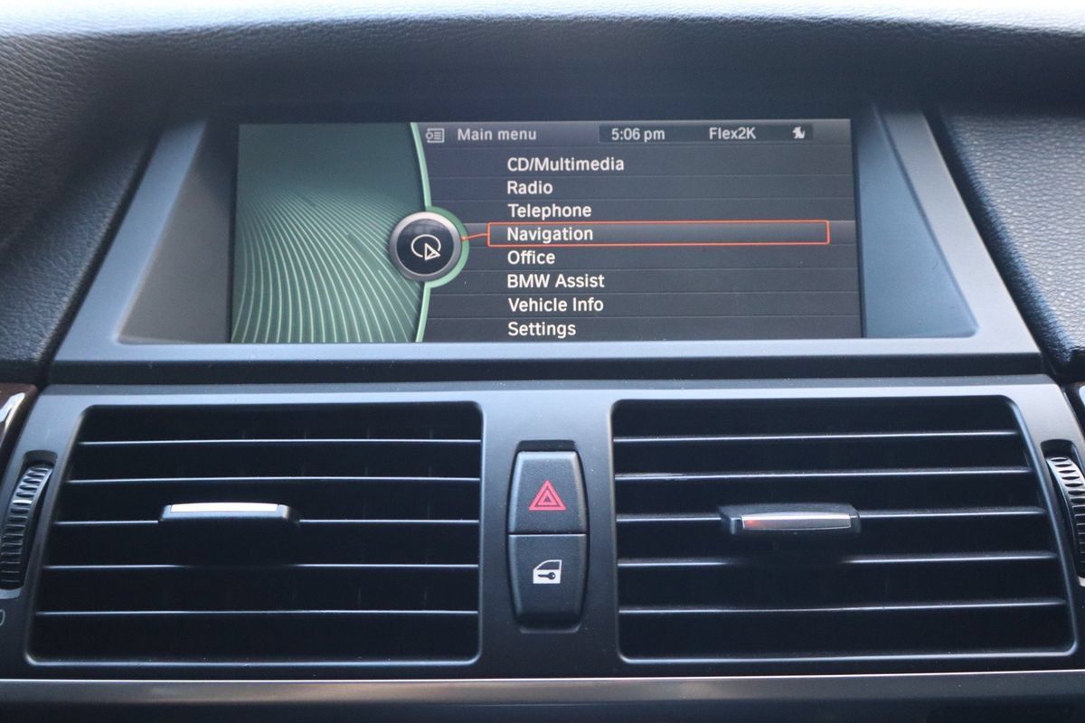 Used 2011 BMW X6 xDrive35i w/ Technology Pkg AWD/4WD image 23