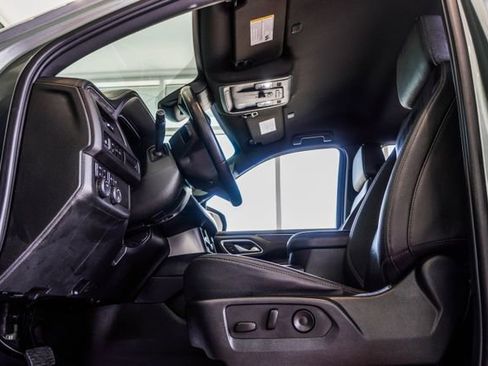 Used 2024 Chevrolet Tahoe LT AWD/4WD image 42