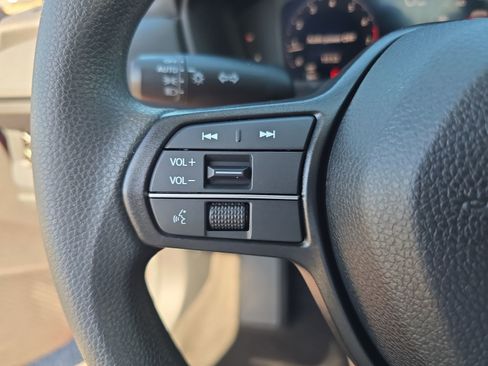 Certified 2025 Honda Accord LX image 20