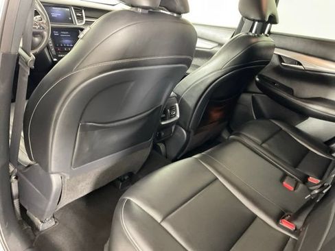 Used 2021 INFINITI QX50 Luxe FWD image 24