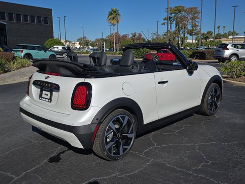New 2026 MINI Cooper S image 4