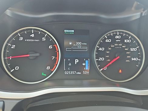 Used 2025 Mitsubishi Eclipse Cross SE image 16