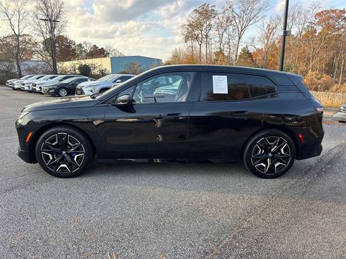 Used 2023 BMW iX xDrive50 w/ Premium Package image 4