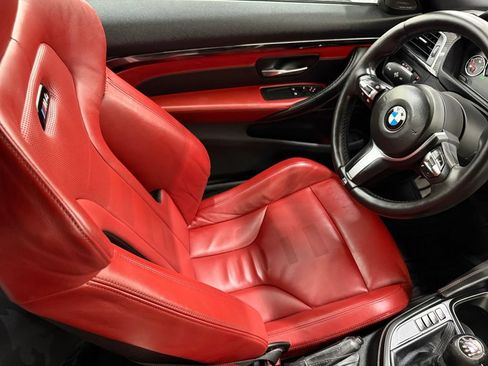 Used 2016 BMW M4 Coupe RWD image 39
