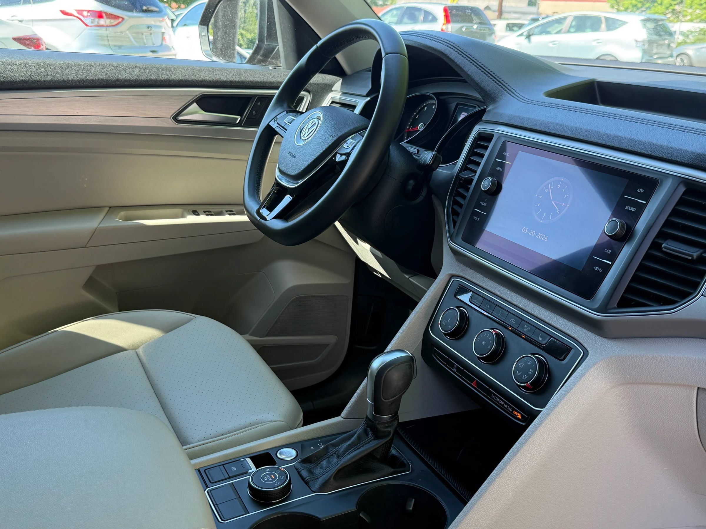 Used 2018 Volkswagen Atlas SE AWD/4WD image 32