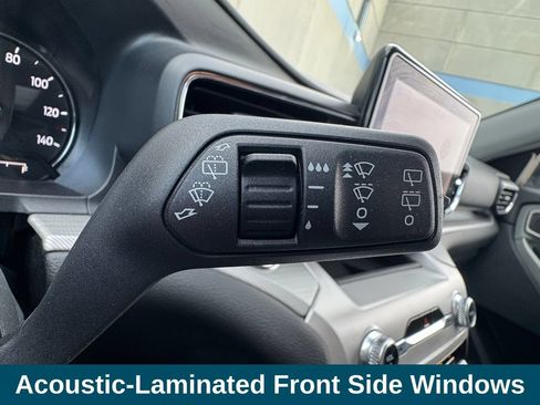 Used 2024 Ford Explorer XLT w/ Equipment Group 202A AWD/4WD image 13
