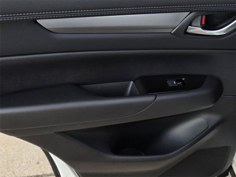 New 2025 MAZDA CX-5 AWD 2.5 S w/ Select Package image 8