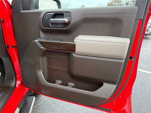 Used 2021 GMC Sierra 1500 SLE image 14