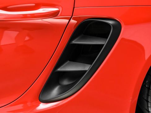 Used 2019 Porsche 718 Cayman GTS RWD image 50