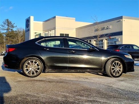 Used 2015 Acura TLX V6 image 2