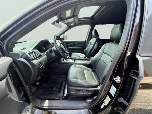 Used 2020 Honda Passport Touring image 18