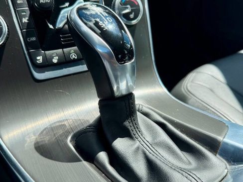 Used 2016 Volvo S60 T5 Premier image 27