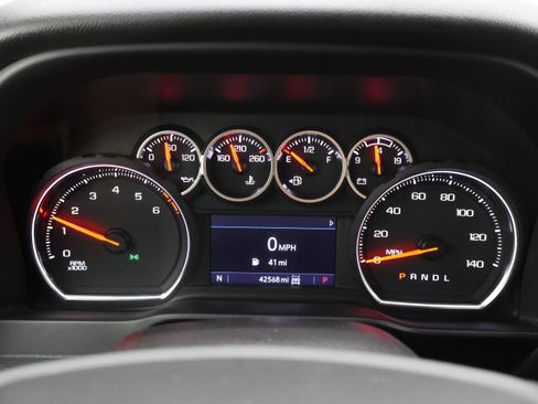 Used 2022 Chevrolet Silverado 1500 RST w/ Convenience Package II AWD/4WD image 10