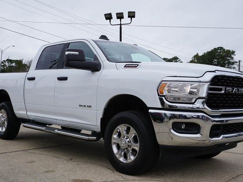 Used 2024 RAM 2500 Big Horn image 2
