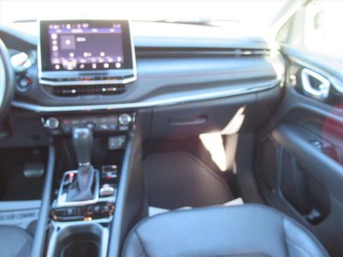 Used 2022 Jeep Compass Trailhawk w/ Trailhawk Convenience Group image 12