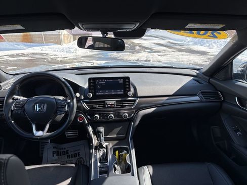 Used 2022 Honda Accord Sport image 12
