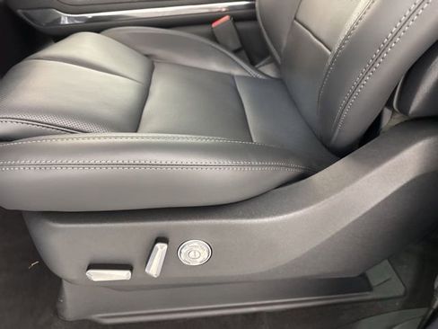 New 2025 Lincoln Navigator L Reserve w/ Jet Appearance Package image 15