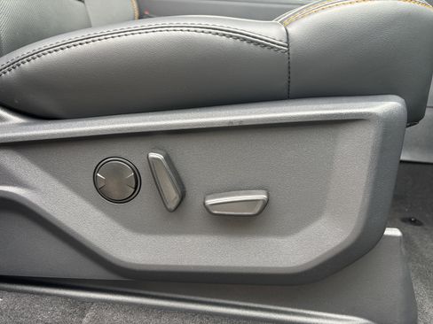 New 2025 Ford Expedition Tremor image 36