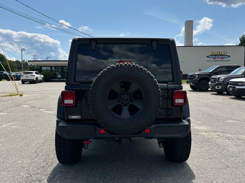 Used 2021 Jeep Wrangler Unlimited Rubicon AWD/4WD image 4