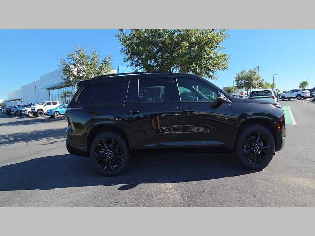 New 2027 Chevrolet Traverse RS w/ LPO, Floor Liner Package FWD image 19