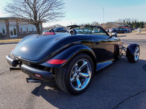 Used 2000 Plymouth Prowler image 3