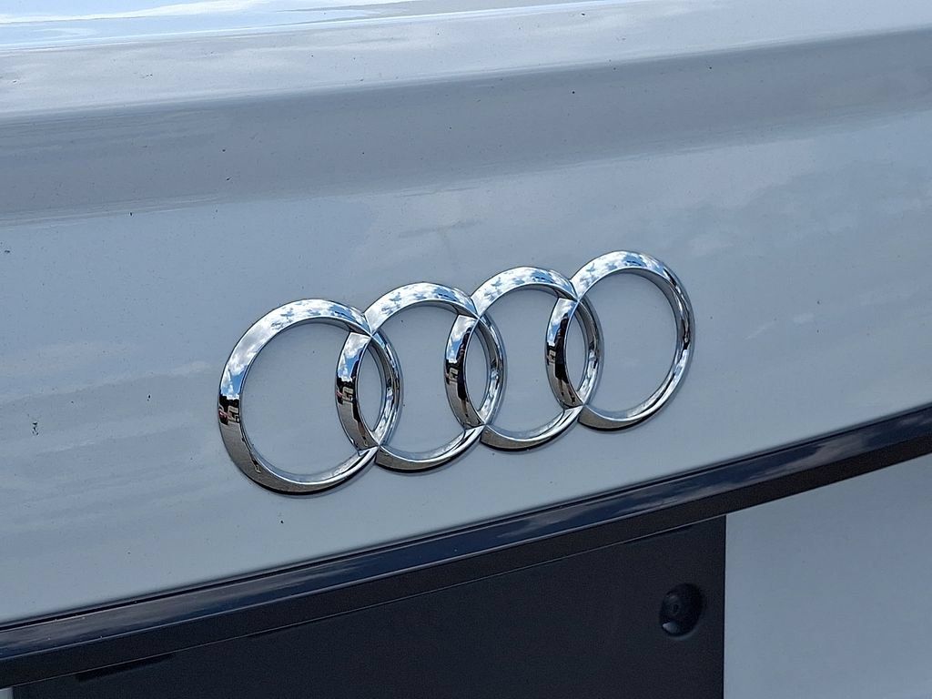 Used 2025 Audi A6 2.0T Premium w/ Convenience Plus Package AWD/4WD image 31