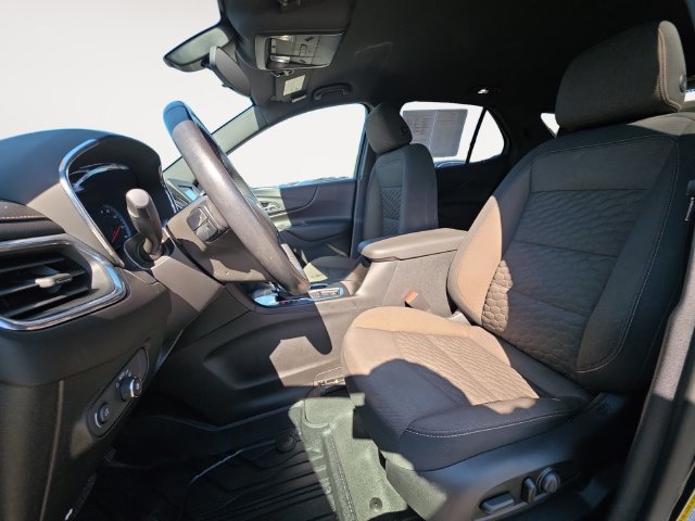 Used 2018 Chevrolet Equinox LT FWD image 9